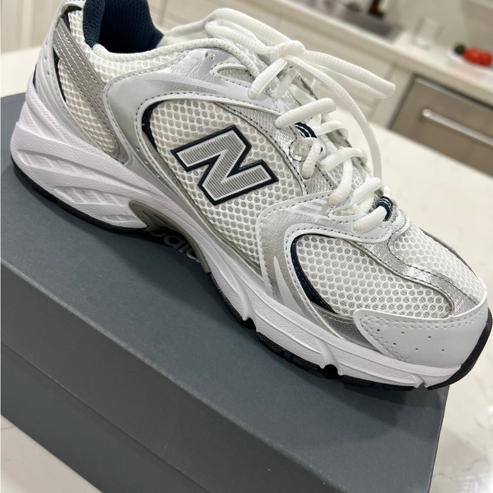 New Balance Mesh White and Black Sneakers